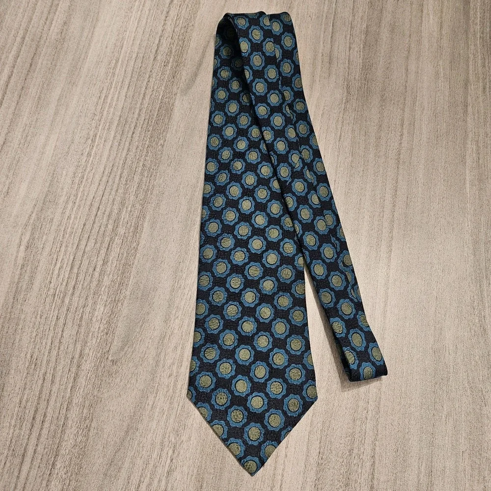 Giorgio Armani VTG Blue‎ Tie Designer Pure Silk Cravatte Mens Necktie NEW Italy